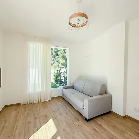 Apartament Twinsandbi B *